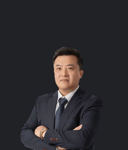 钱永忠 
资深律师